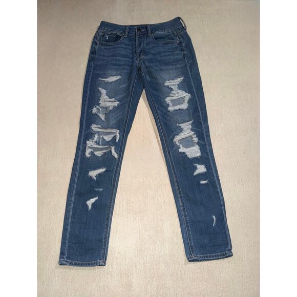 American Eagle Denim - American Eagle women’s distressed tomgirl blue jeans